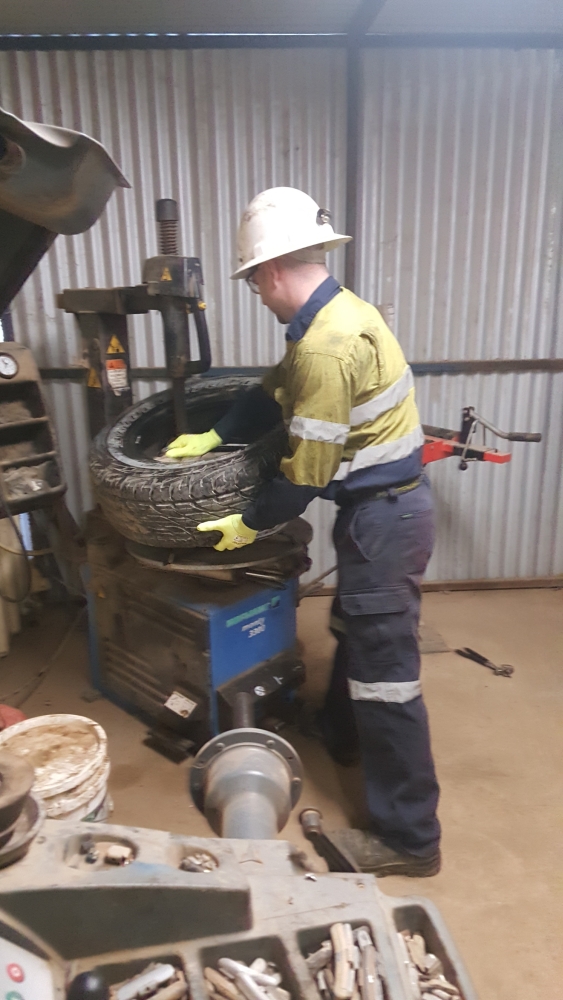 Tyre repair perth